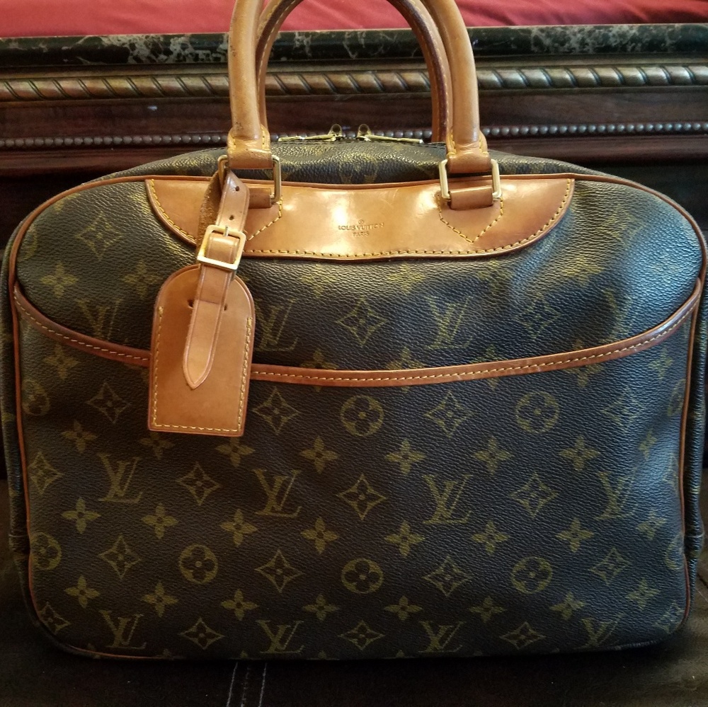 Deauville Louis Vuitton bag